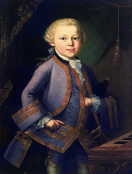 Моцарт начал сочинять музыку, когда ему было 3 года.