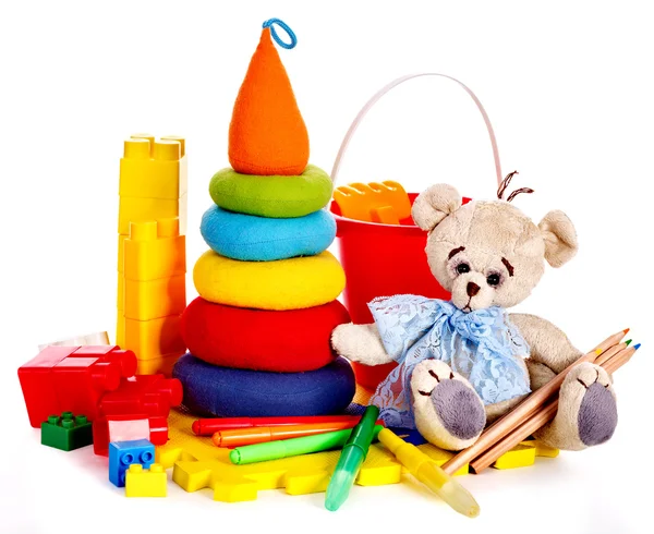 Детские игрушки с мишкой — стоковое фото