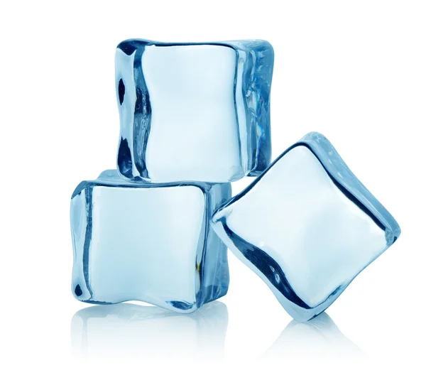 Три кубика льда — стоковое фото