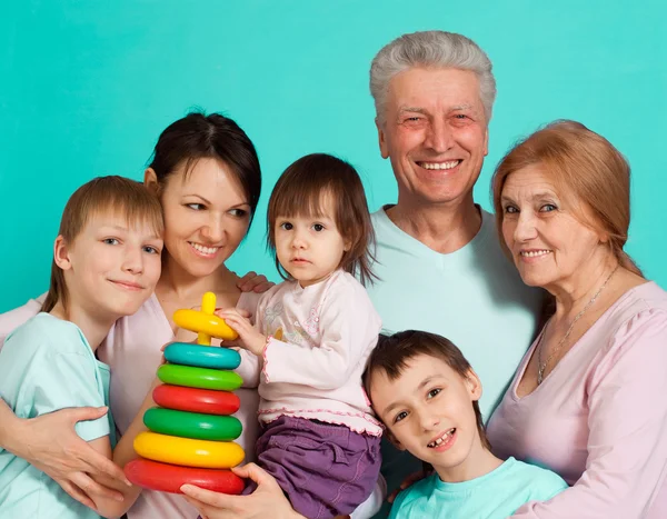 Кавказский счастливые семьи репутация — стоковое фото