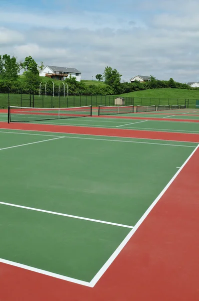 Теннисные корты — стоковое фото
