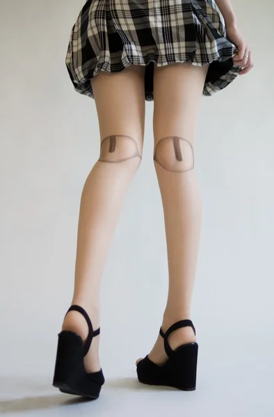 Кукла с Болл сочлененной ноги — стоковое фото