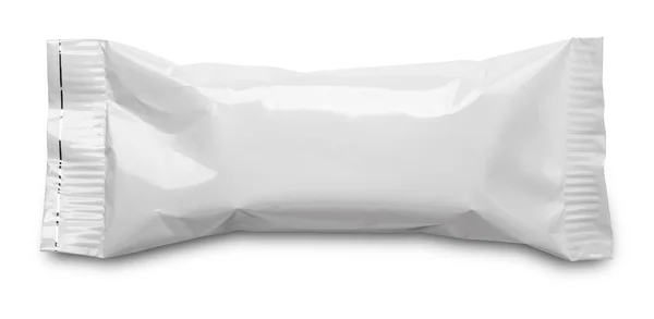 Пищевая упаковка пустой пластиковой сумке на белом — стоковое фото