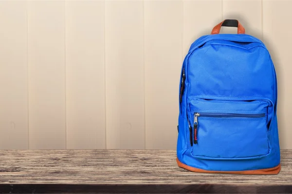Синий мешок школы — стоковое фото