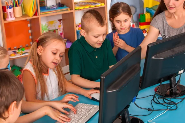 Картинка компьютер для детей в детском саду