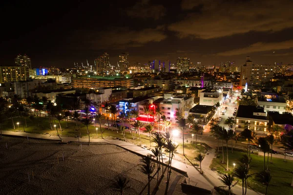 Ночь Майами Бич Ocean Drive аэрофотосъемка — стоковое фото