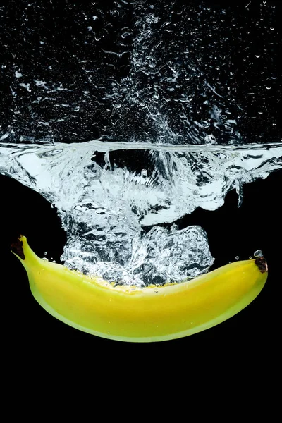 Крупным Планом Вид Банан Воде Вкраплениями Сложенные — стоковое фото