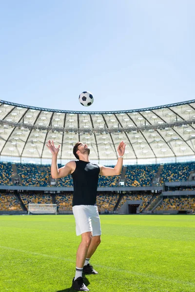 Sportive Young Soccer Player Bouncing Ball Head Sports Stadium — стоковое фото