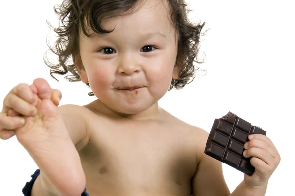 Ребенок с шоколадом — стоковое фото